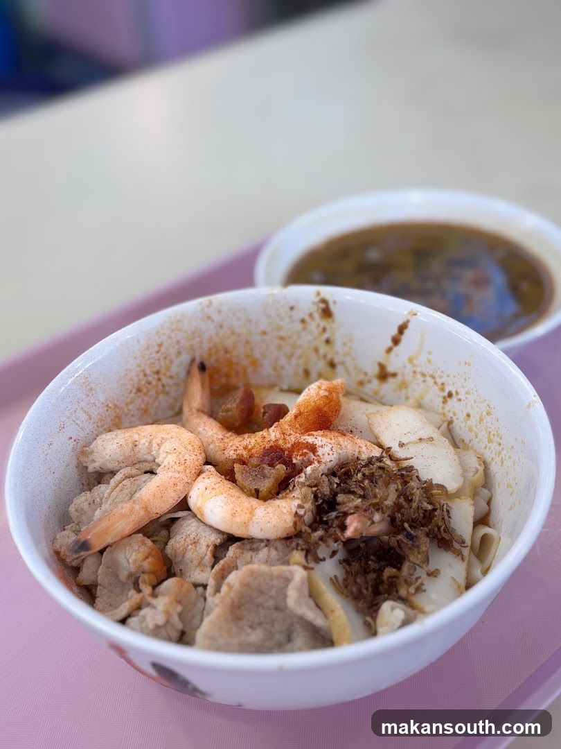 Shrimp and Pork Noodle Bowl with Soup