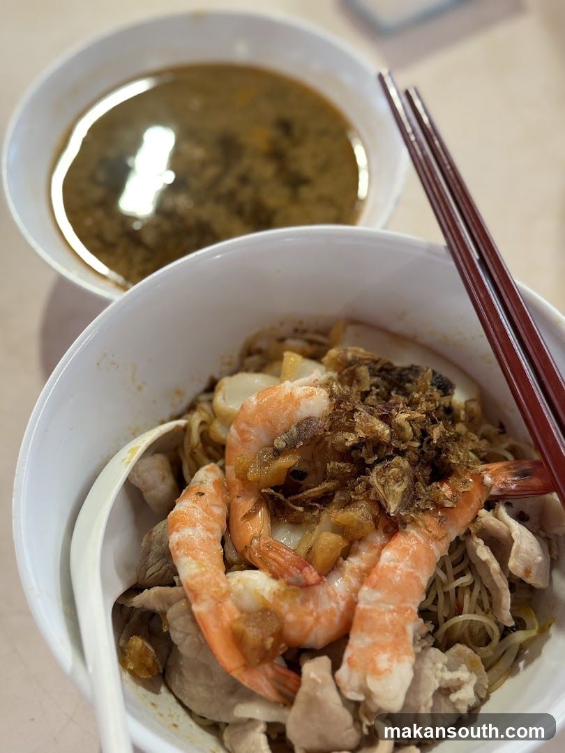 Noodle Bowl with Shrimp and Soup