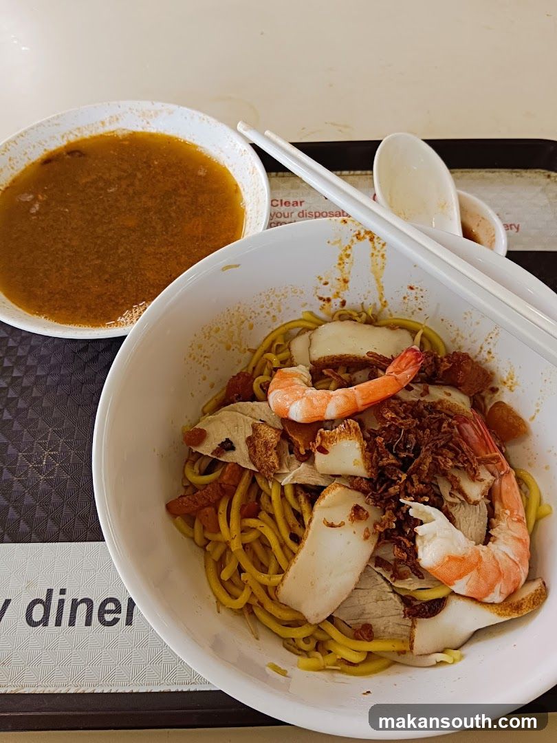 Noodle Dish with Shrimp and Broth