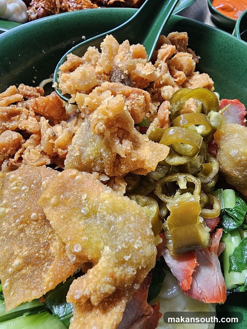 Rong Wantan Noodle