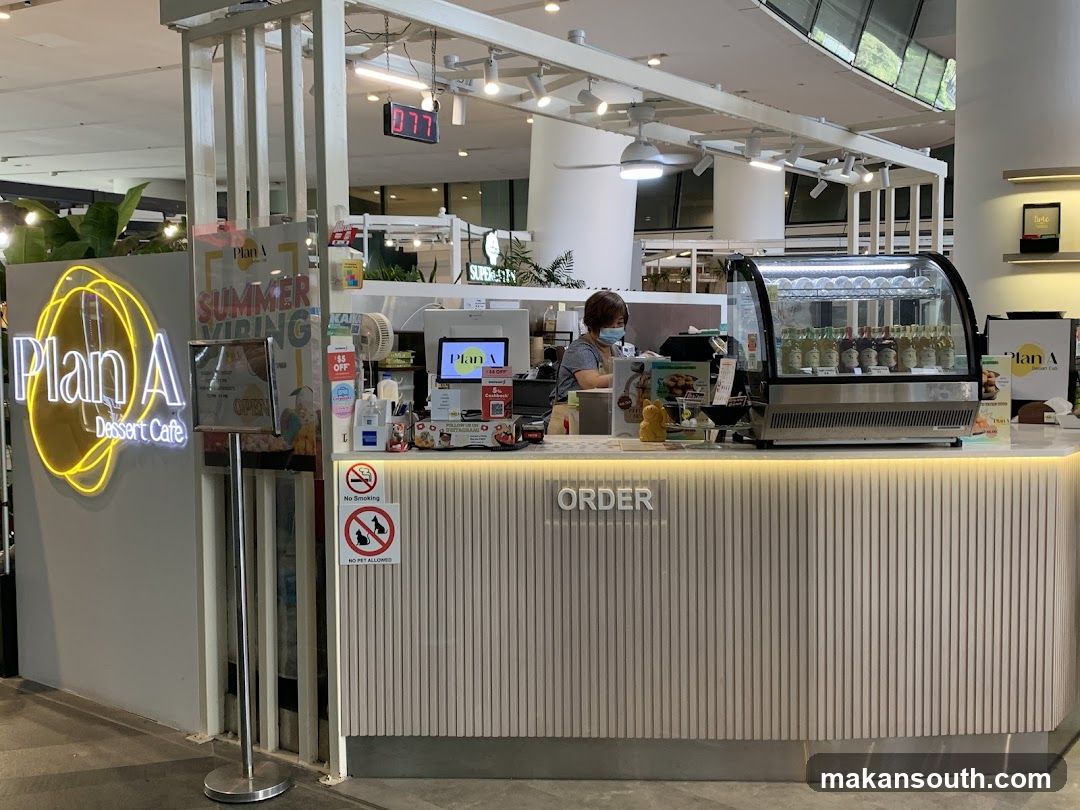 Plan A Dessert Cafe Counter