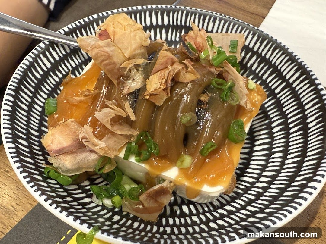 Dish with Tofu and Fish Flakes