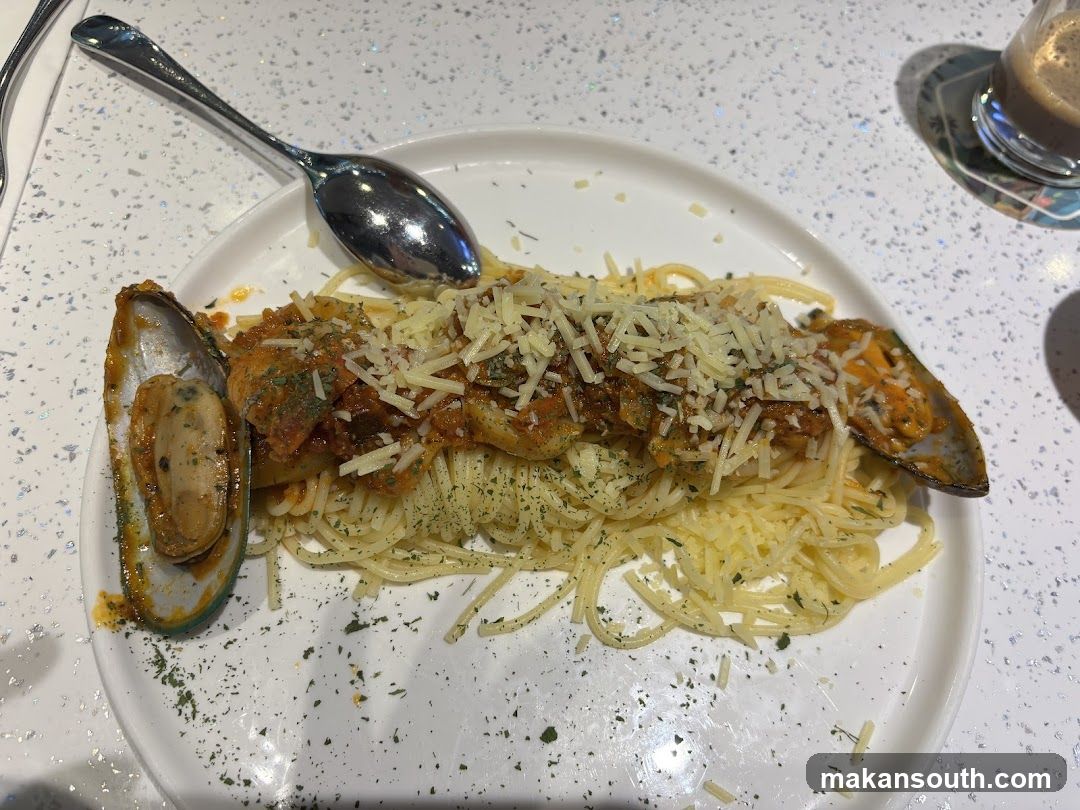 Mussel Pasta with Cheese