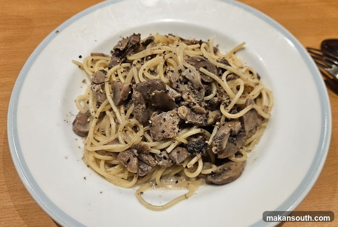 Mushroom and Spaghetti Dish