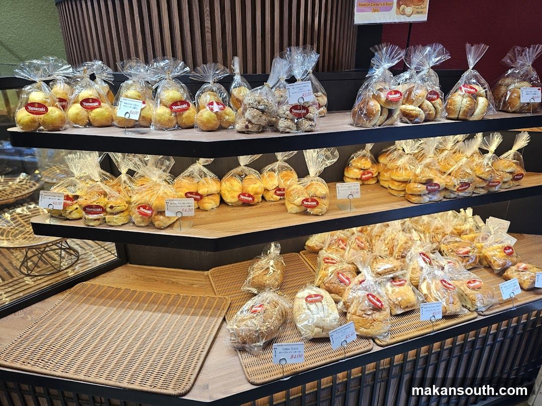 Bakery Display Shelf