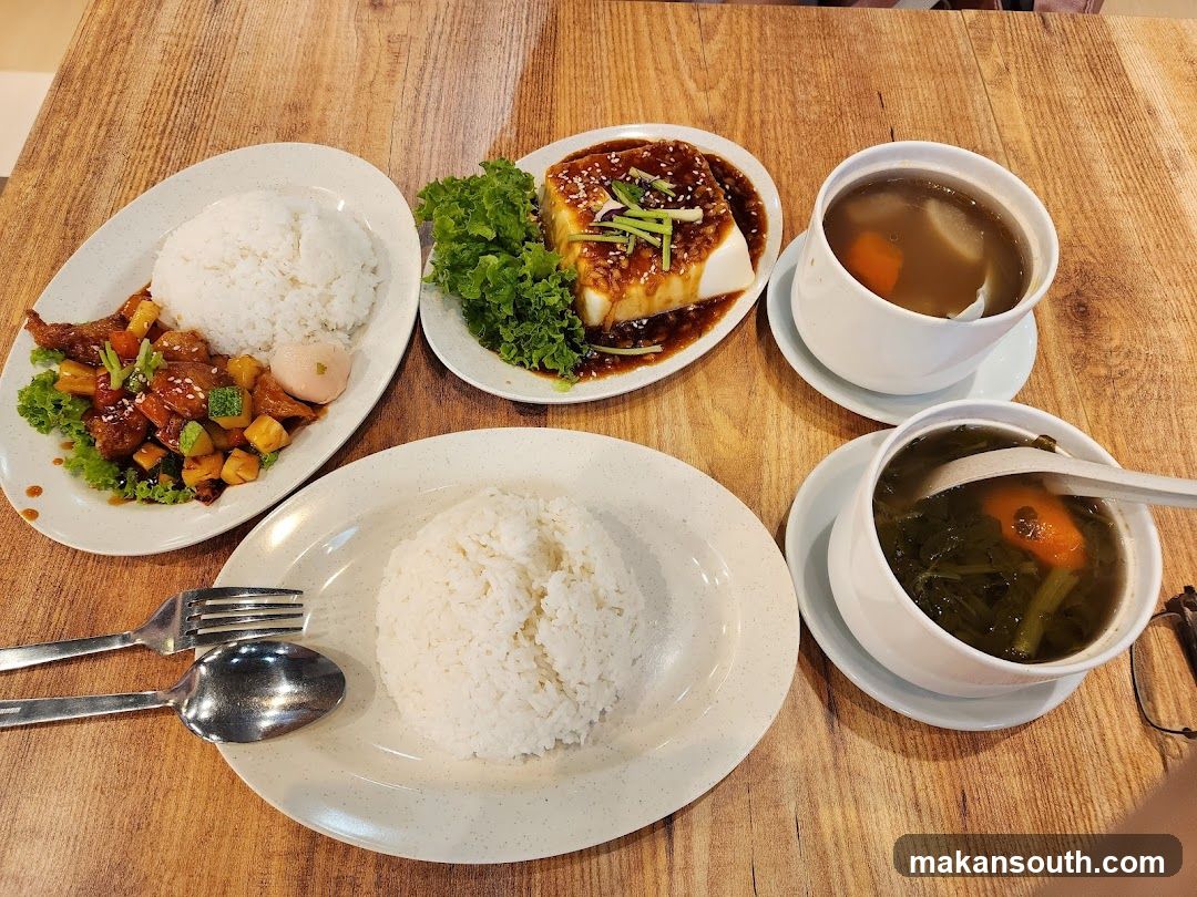 Zuya Vegetarian Tiong Bahru Plaza