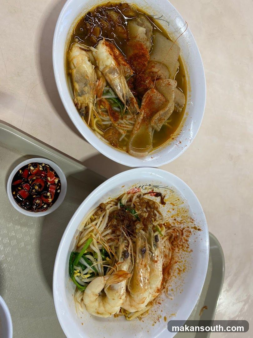 Shrimp Noodle Dishes with Chili Sauce