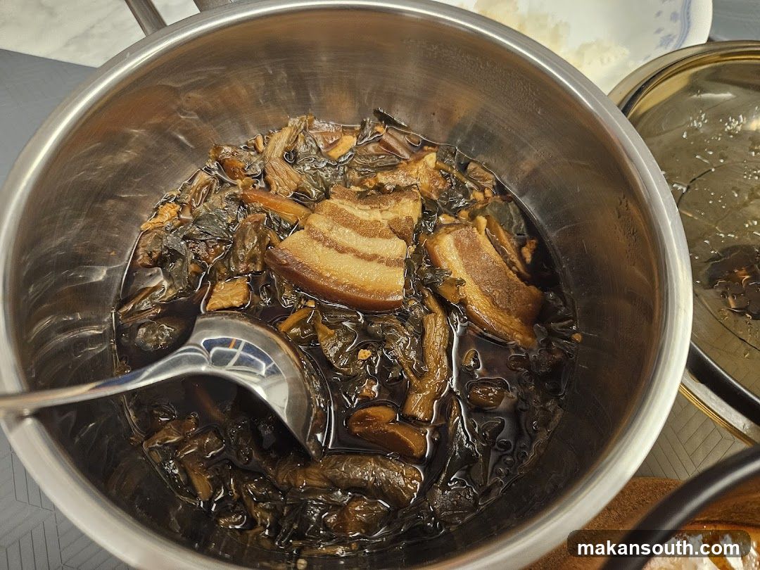 Braised Pork with Preserved Vegetables