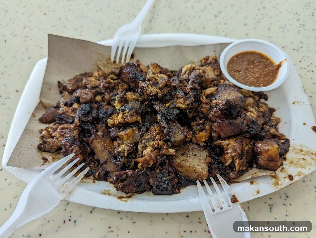 Food Plate with Sauce
