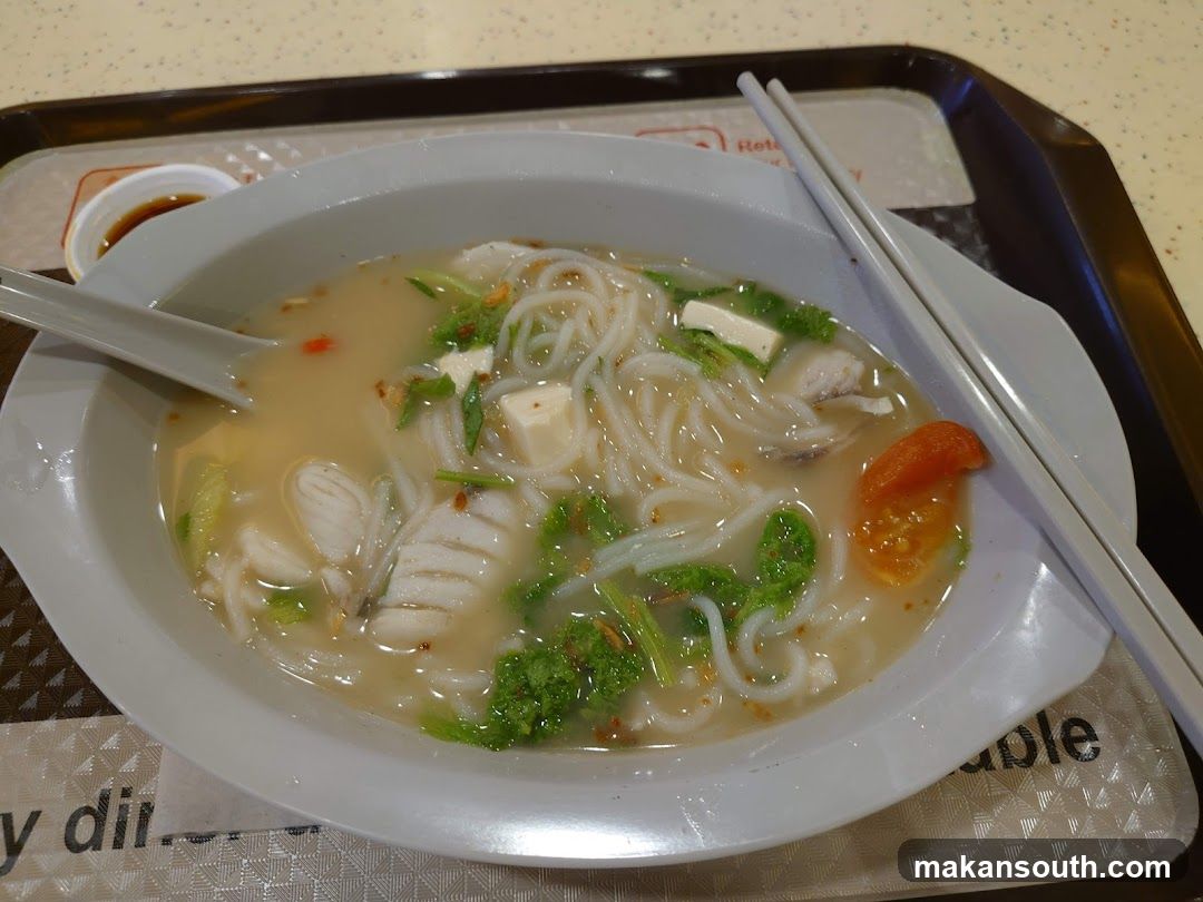 Noodle Soup with Seafood
