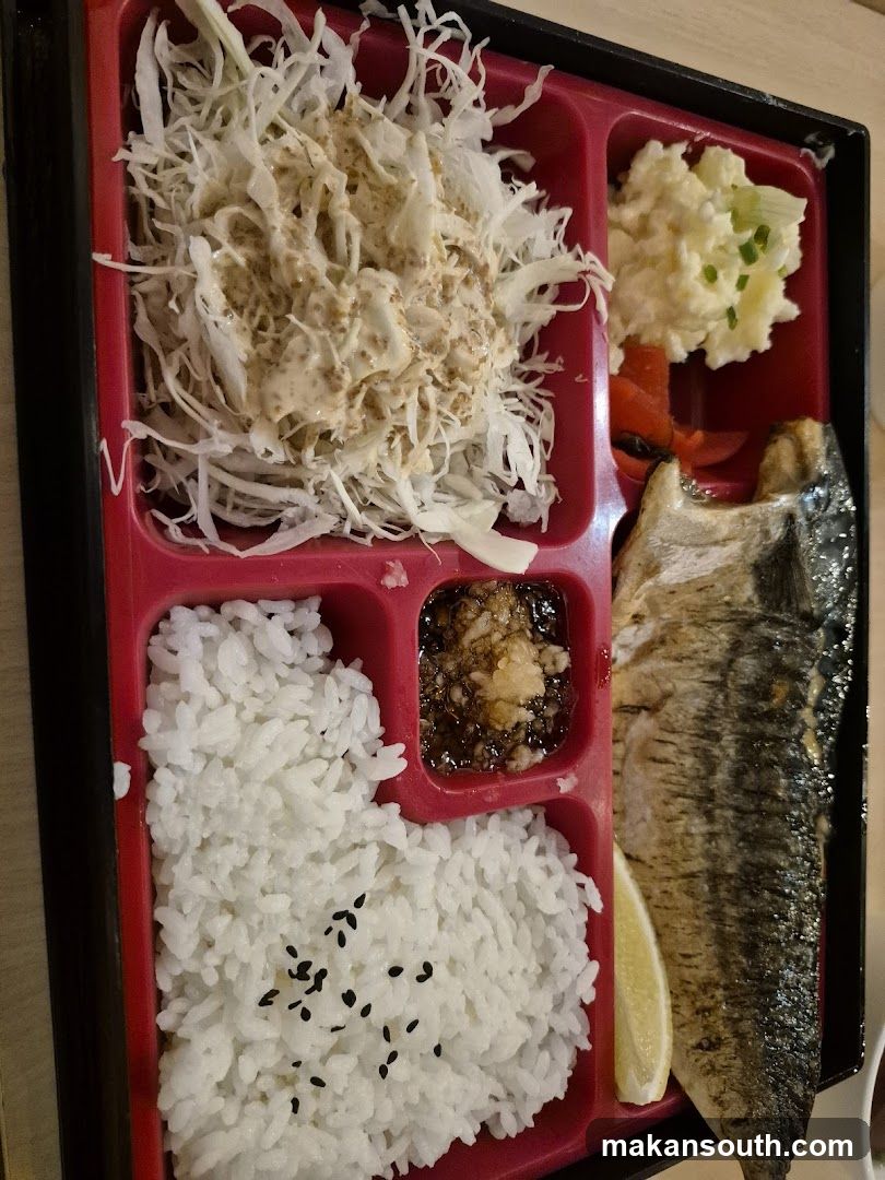 Menya Kokoro Mazesoba Ramen and Izakaya 100AM