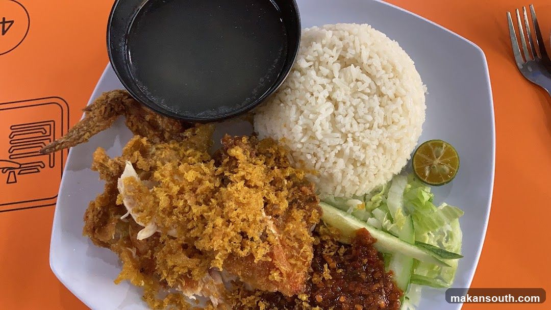 Fried Chicken with Rice and Curry