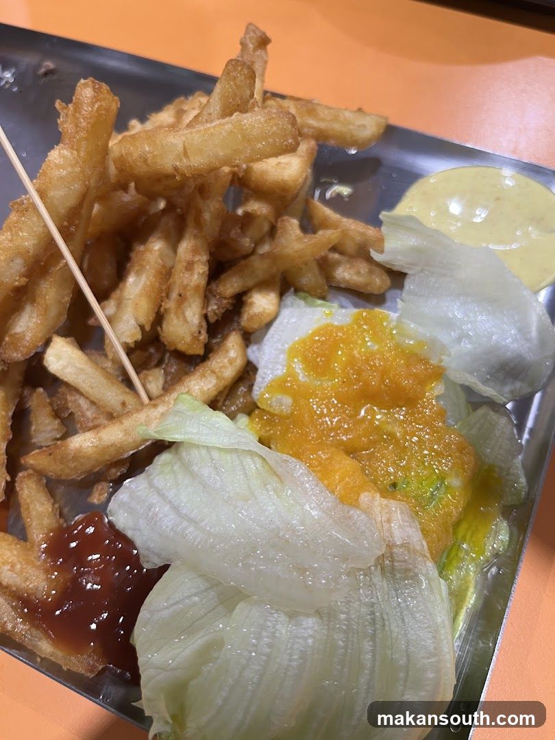 Fried Food with Sauces and Lettuce