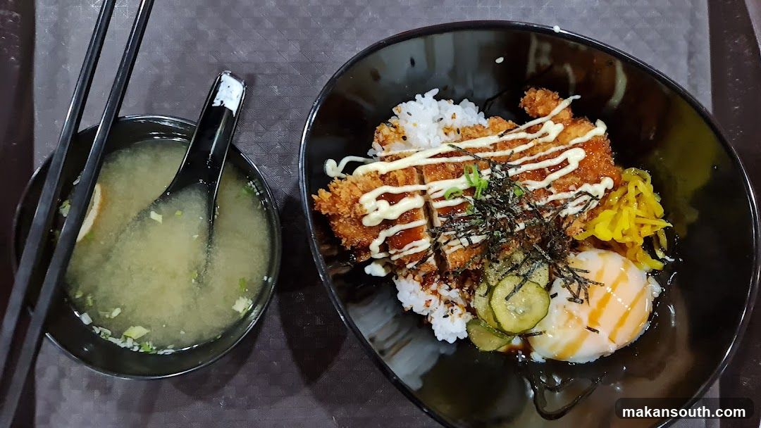 Katsu Rice Bowl with Soup