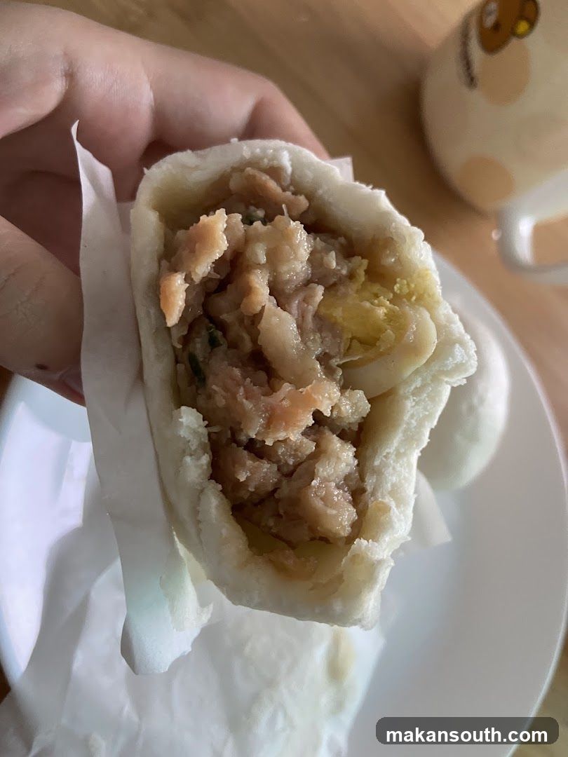 Steamed Bun with Meat Filling