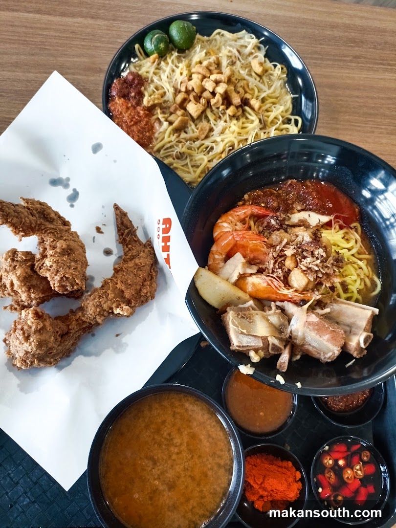 Noodles with Chili Paste and Lime