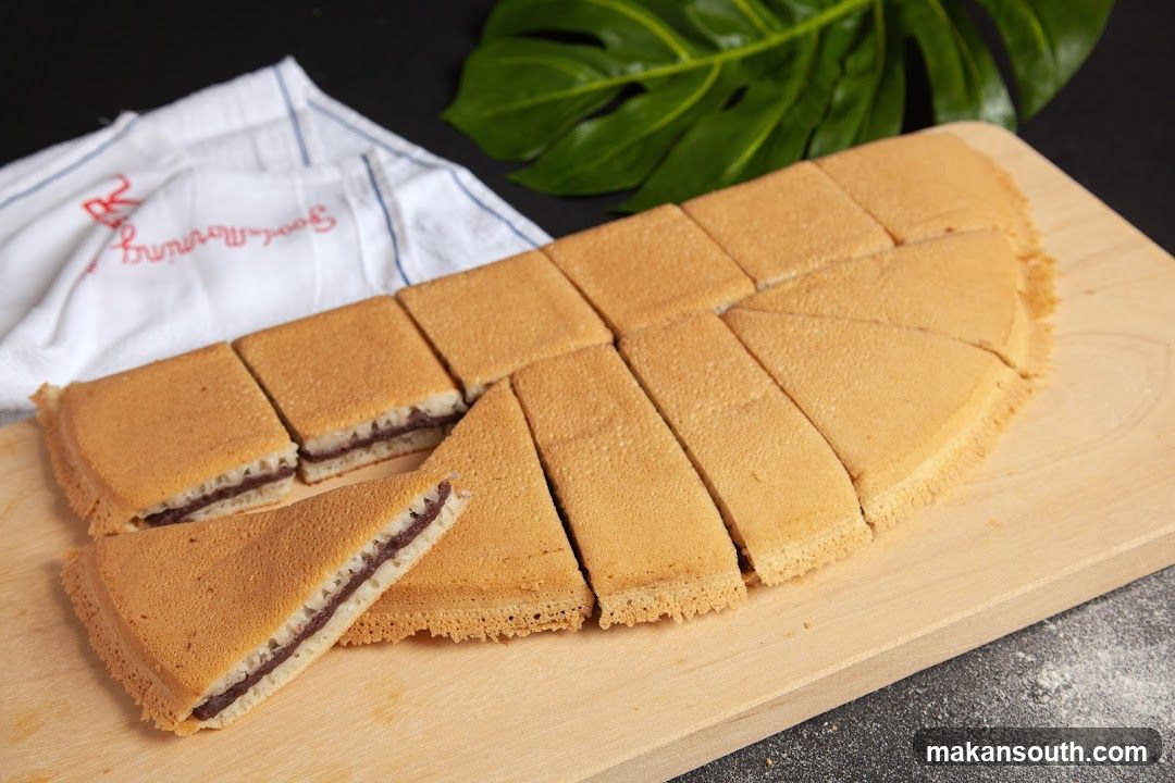 Red Bean Filled Pancakes