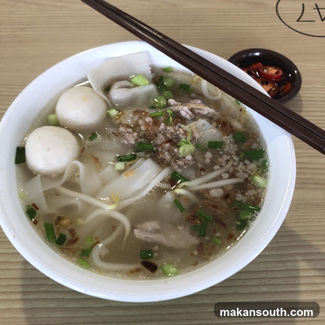 Noodle Soup with Fish Balls and Minced Pork