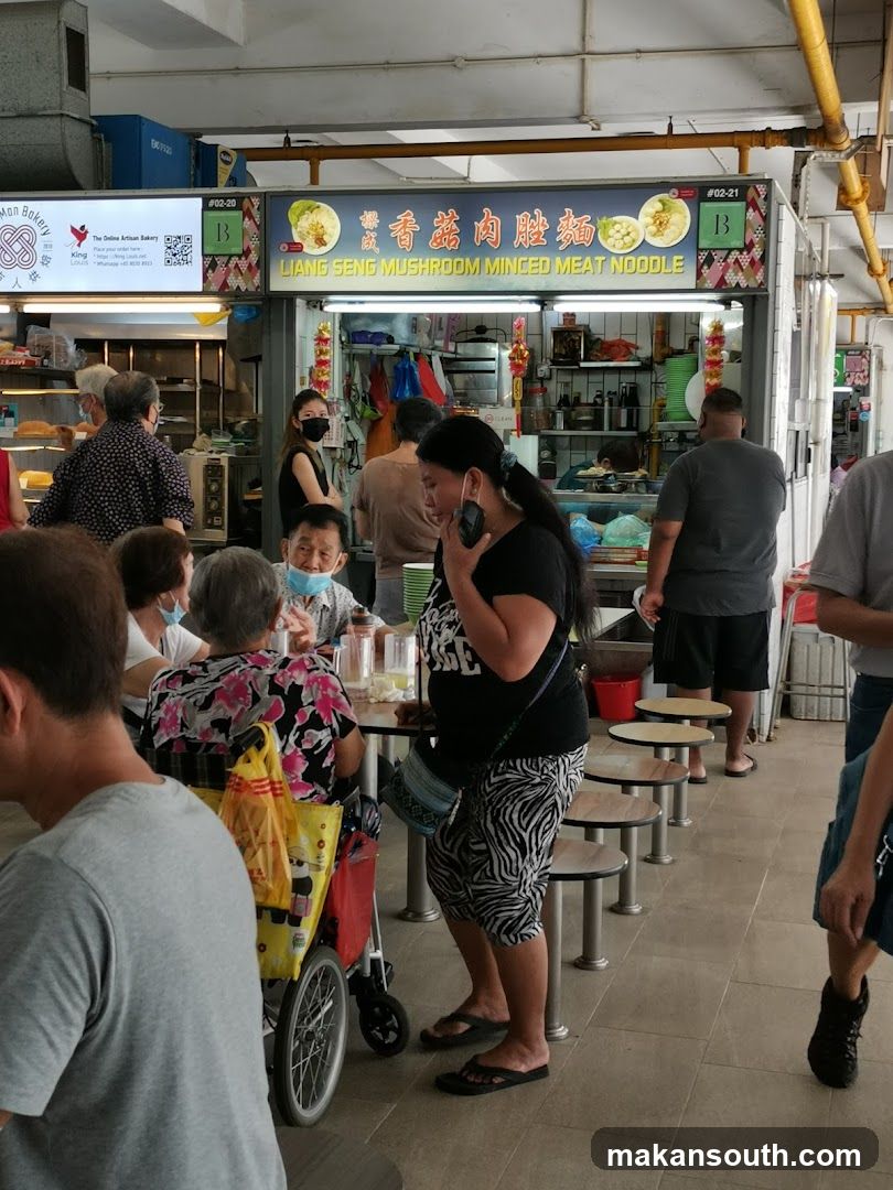 Liang Seng Mushroom Minced Meat Noodle Stall