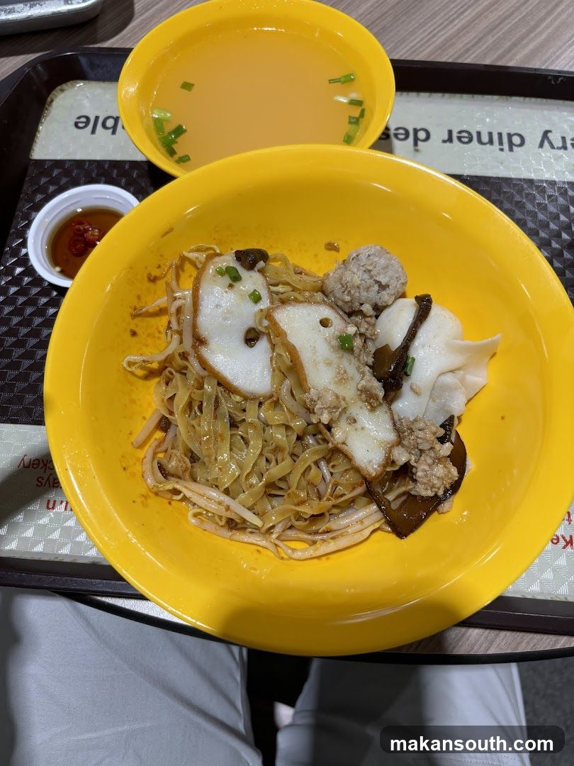 Noodles with Soup and Chili