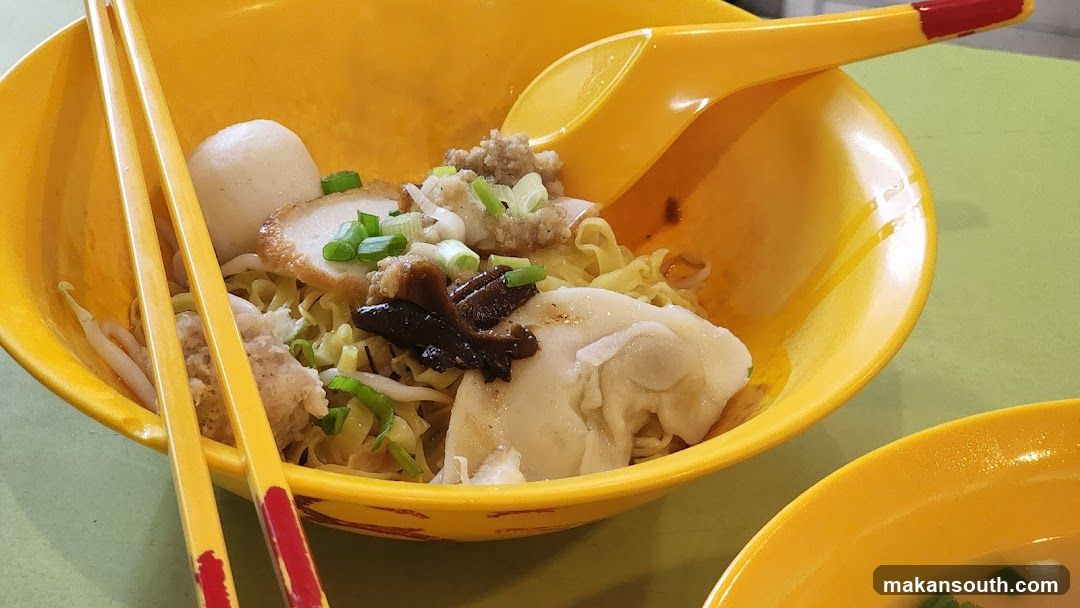 Noodles with Toppings