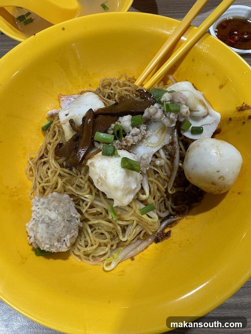 Noodles with Fish Balls and Minced Meat