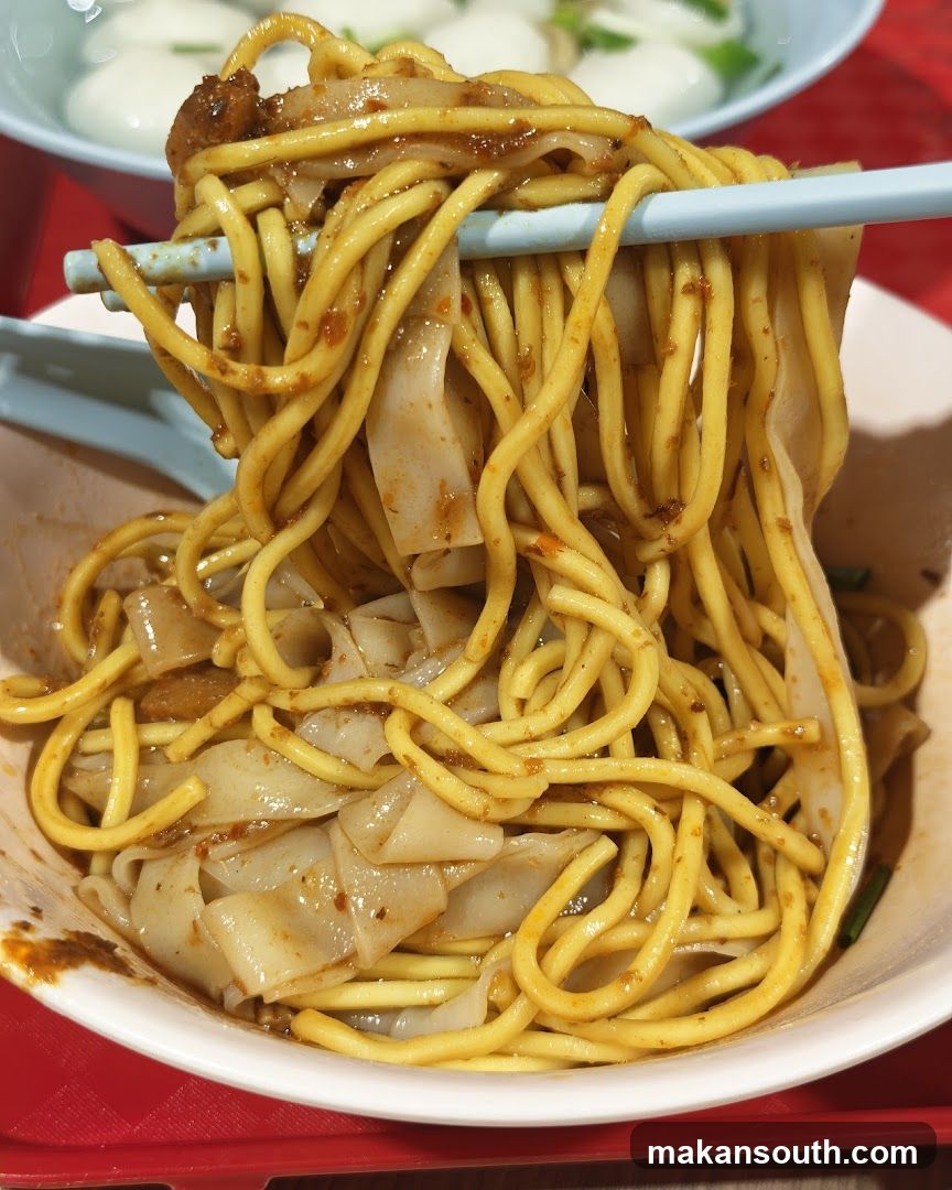 Noodles with sauce