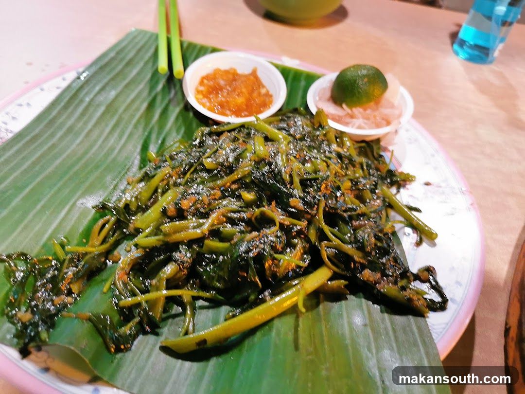 Stir-fried Water Spinach with Chili and Lime