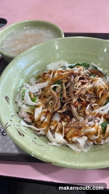 Noodles with Anchovies and Soup