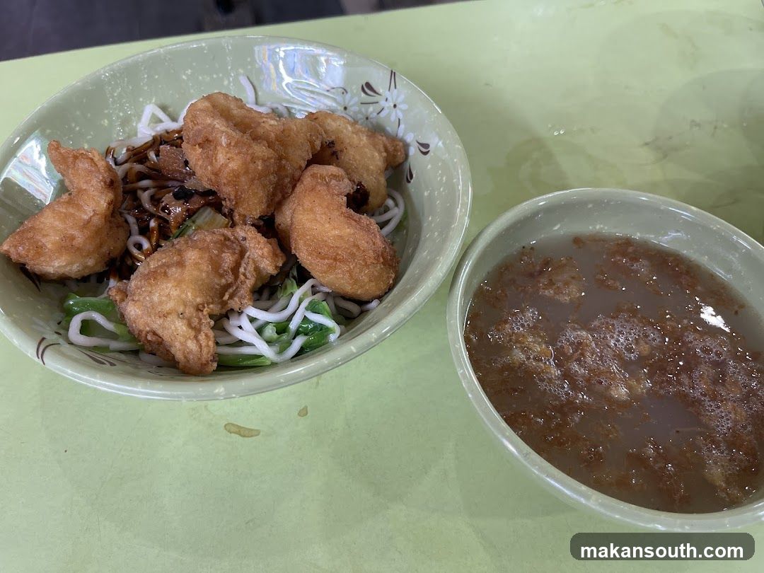 Fried Chicken Noodles with Soup