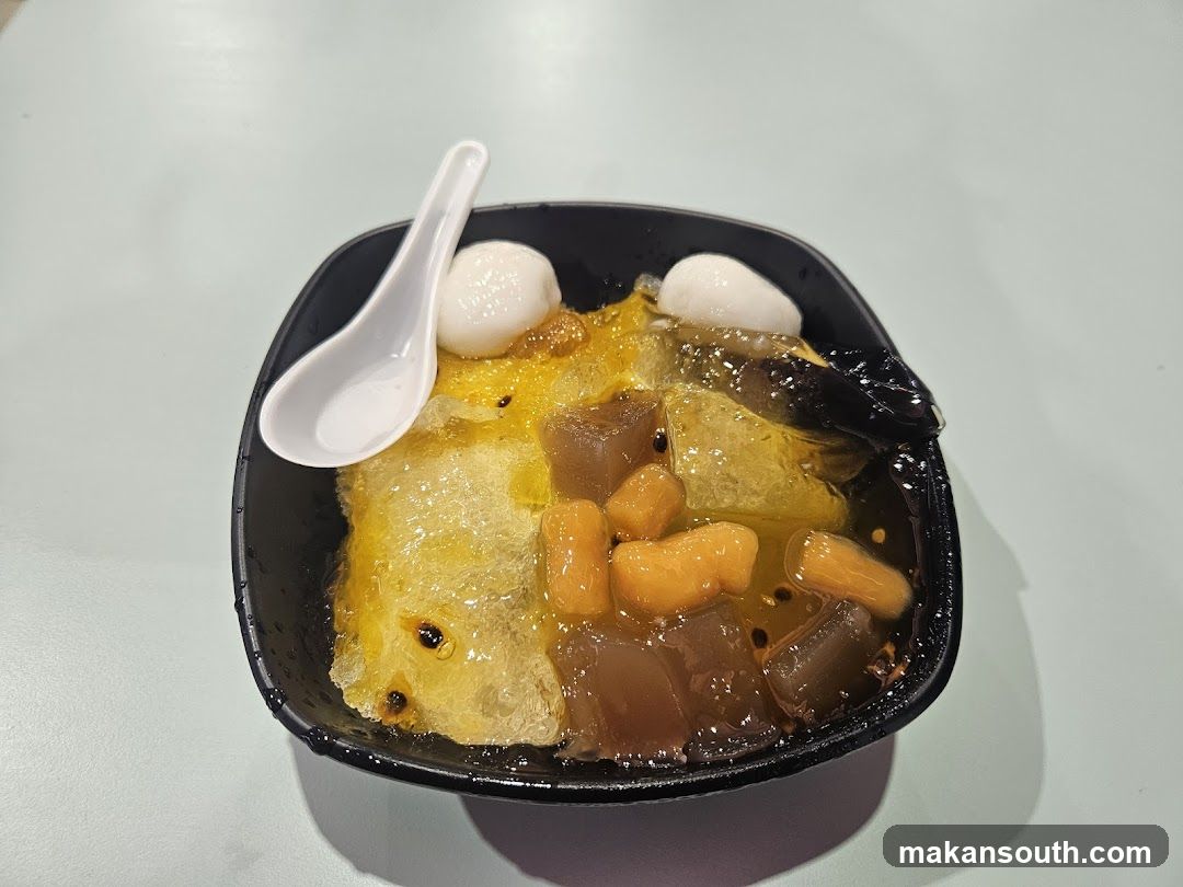 House of Desserts 甜品之家 #01-49 , close .not 24hr