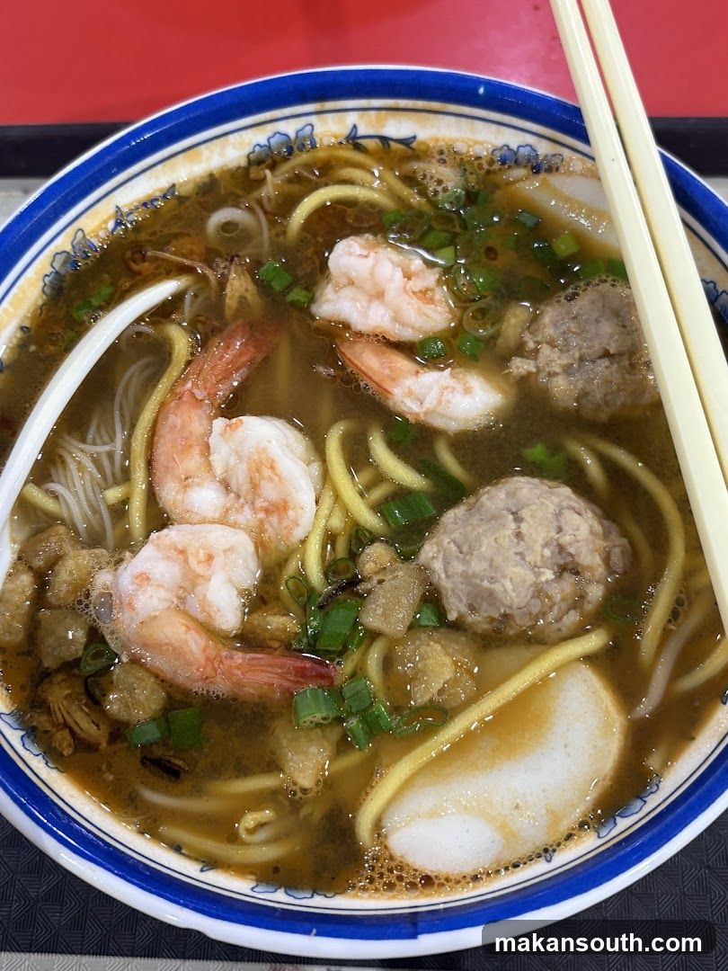 Noodle Soup with Shrimp and Meatballs
