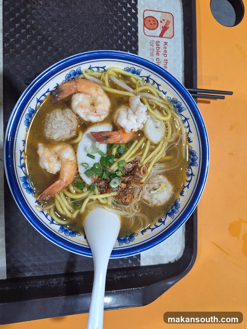 Bowl of Noodles with Shrimp and Meatballs