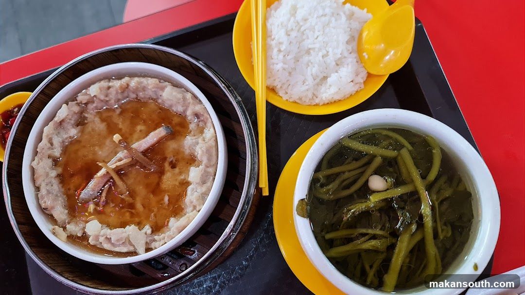 Steamed Pork with Rice and Vegetable Soup