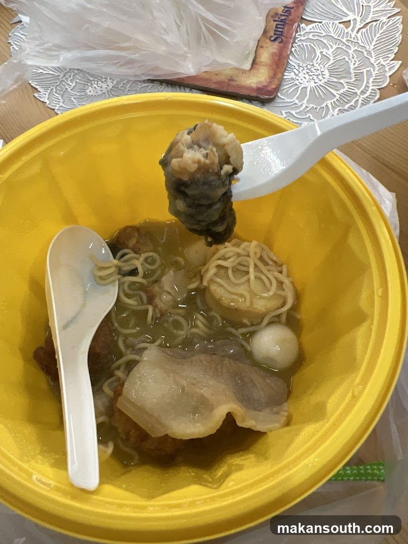 Noodle Soup with Pork and Fish Ball