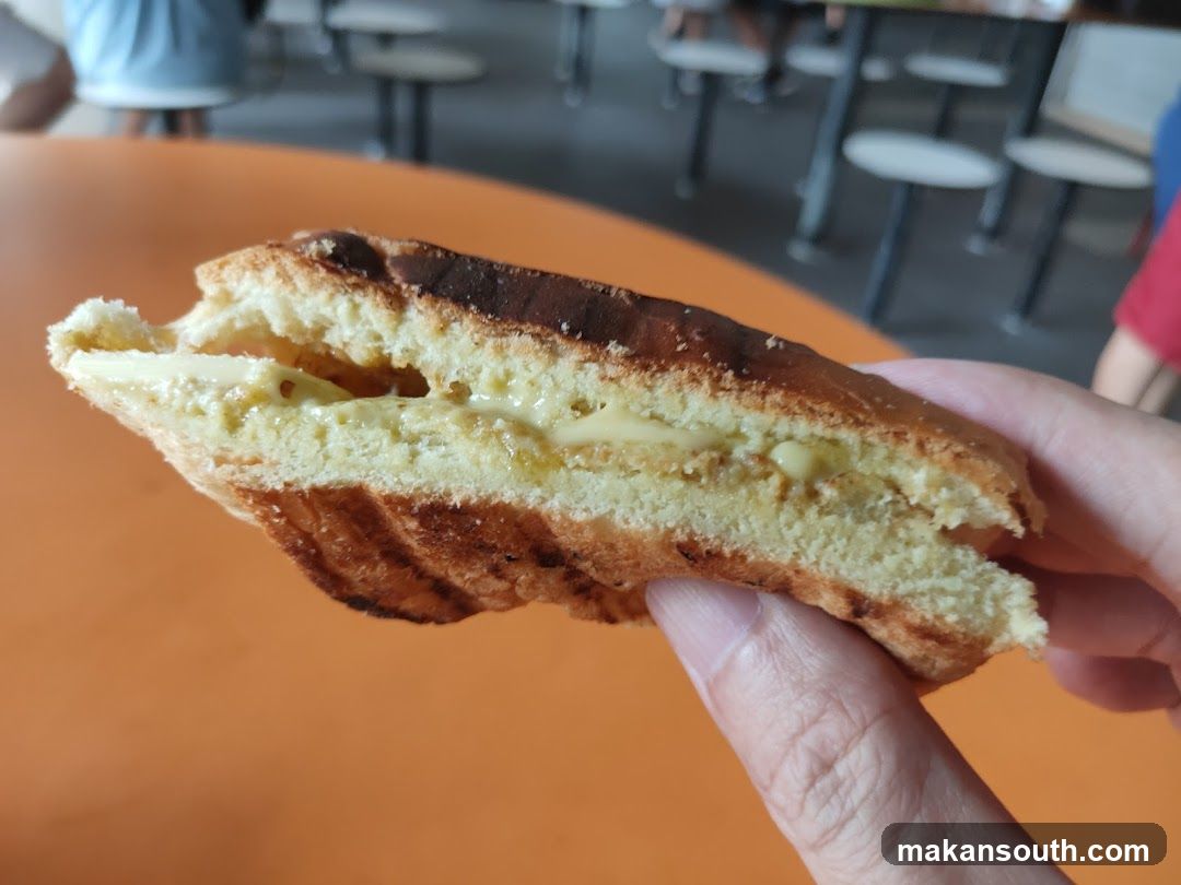 Toast with filling