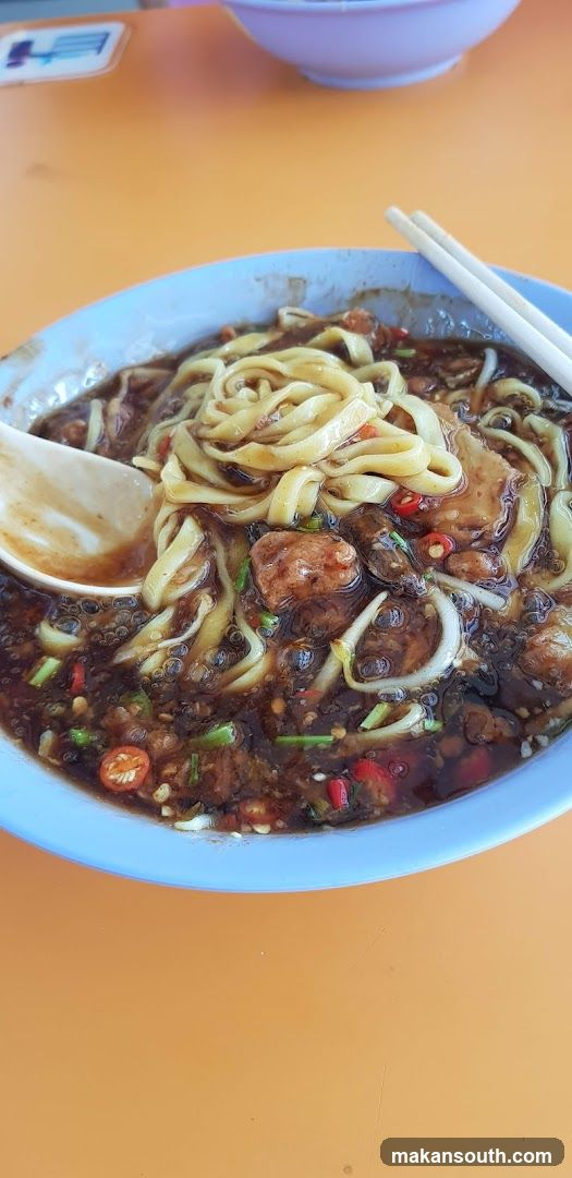 Noodles with Dark Gravy