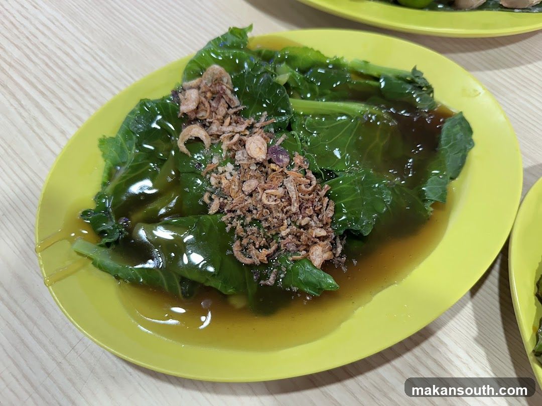 Stir-fried Greens with Fried Shallots