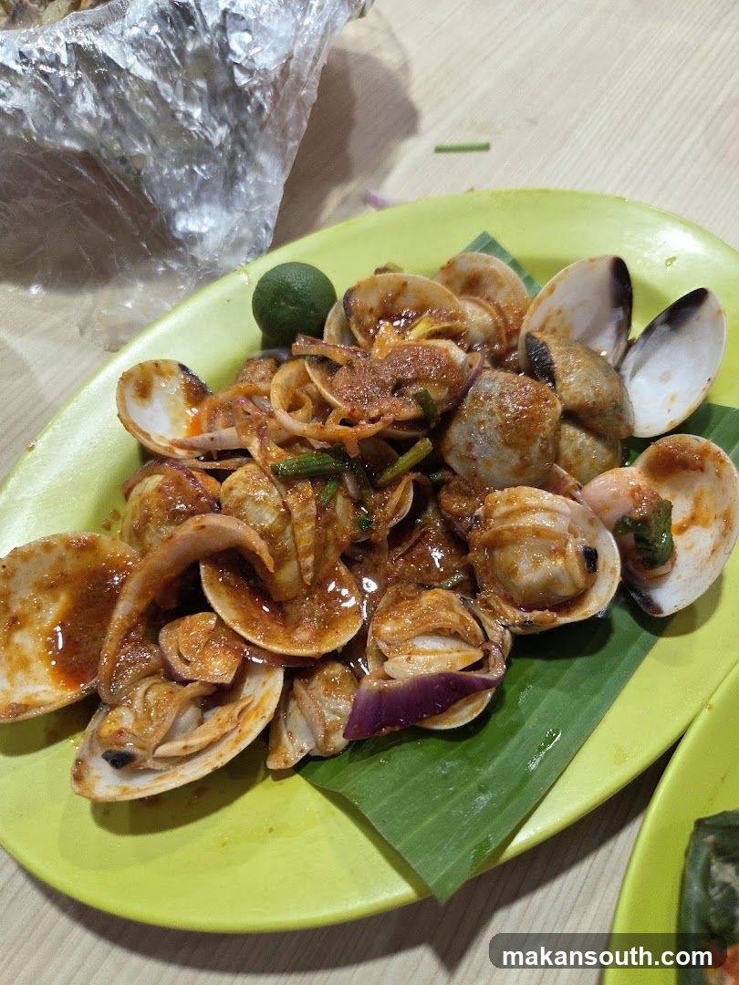 Spicy Clams with Lime