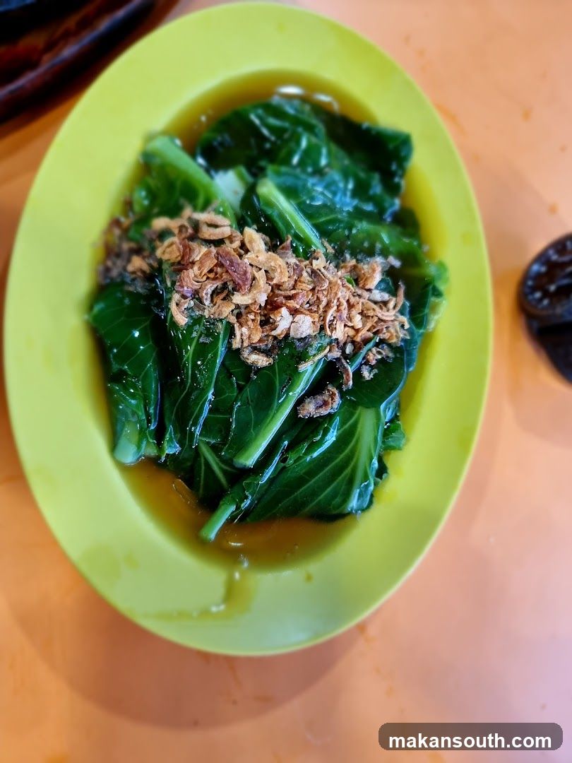 Stir-fried Greens with Fried Shallots
