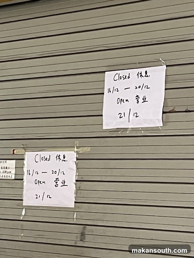 Closed Signs