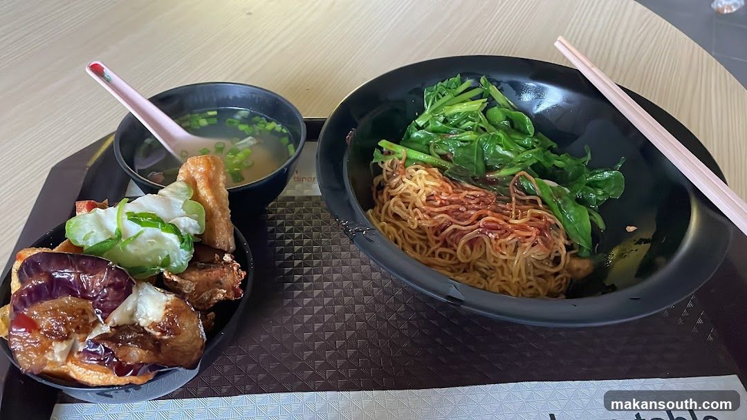 Noodles with Vegetables and Side Dishes