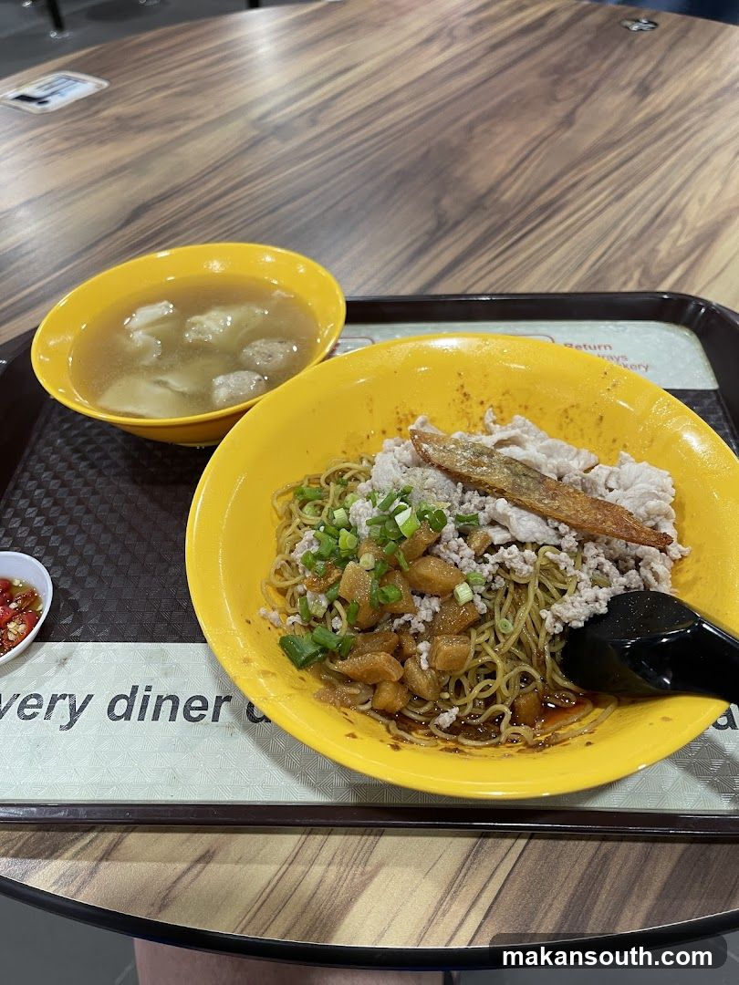 Noodles with Soup and Condiments