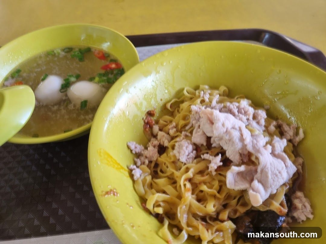 Noodles with Minced Pork and Soup