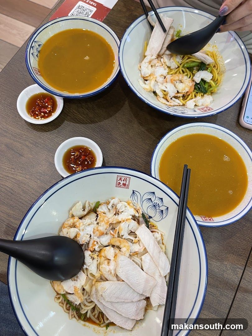Noodles with Chicken and Shrimp