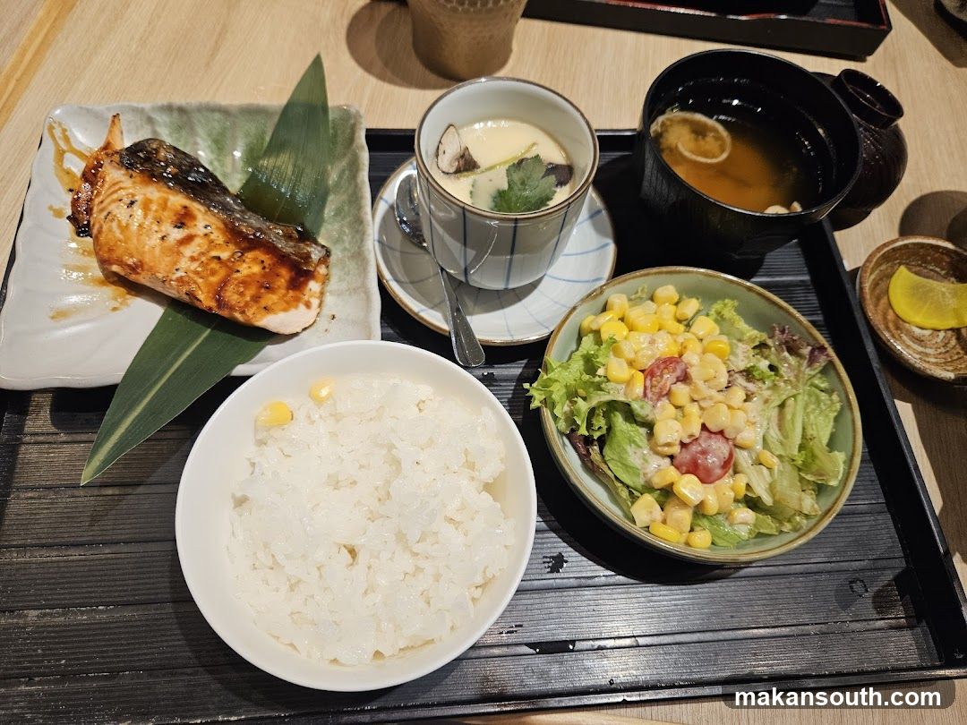 Salmon Set Meal