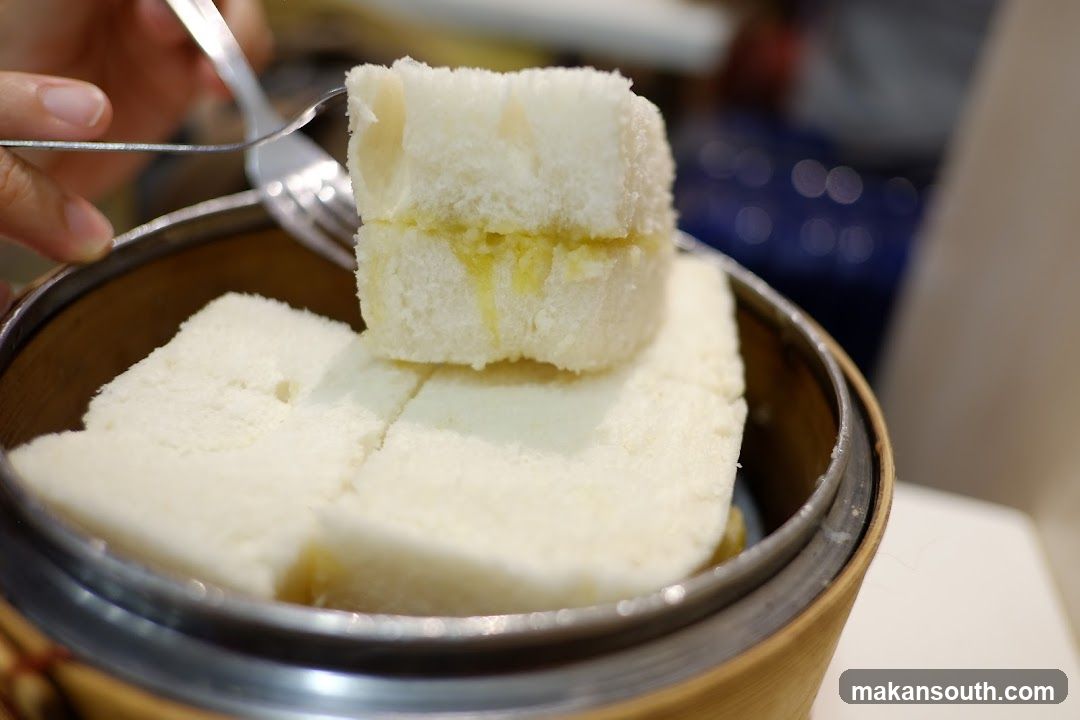 Steamed Bread with Butter