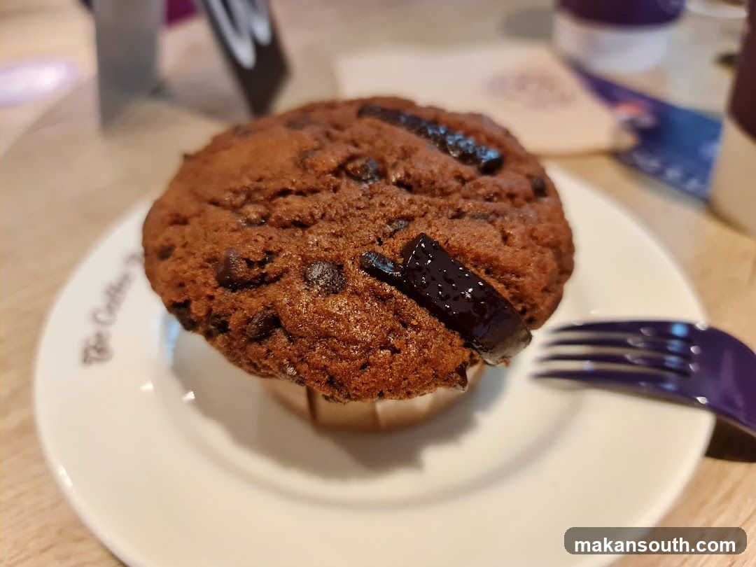 Chocolate Chip Muffin