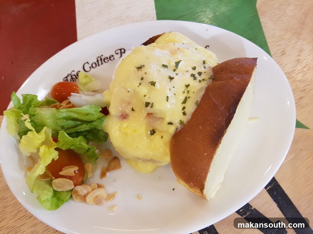 Eggs Benedict with Salad
