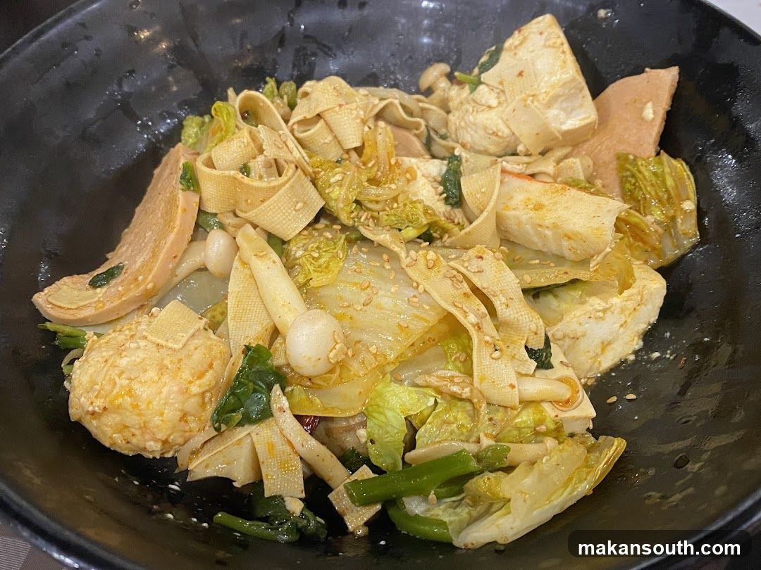 Spicy Tofu and Vegetable Stir-fry